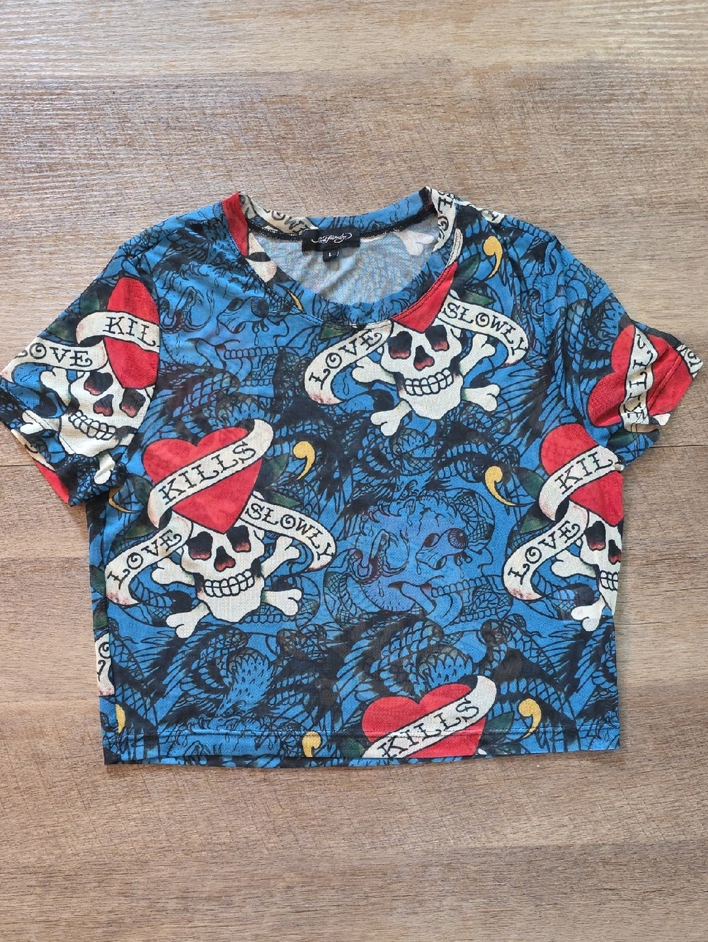 Ed Hardy-"Love Kills Slowly" Skull Tattoo Print  Cropped Mesh Tee. Size L